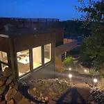 Huge Mansion With Spa, Pool, Steam,bar, Cinema